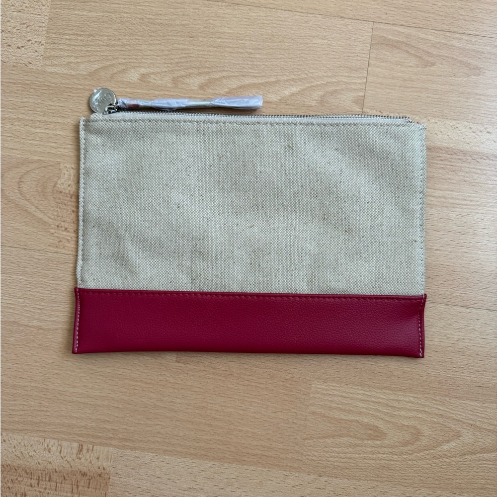 Chloe Pouch - Picture 3 of 6